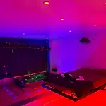 아파트 2 Avec Jacuzzi