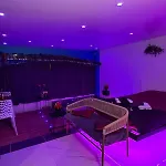 아파트 2 Avec Jacuzzi 아그