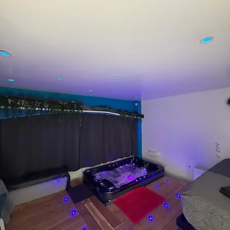 Apartment 2 Avec Jacuzzi