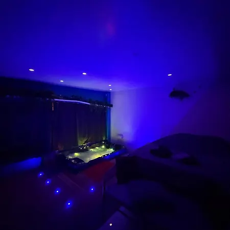 2 Avec Jacuzzi Lägenhet *