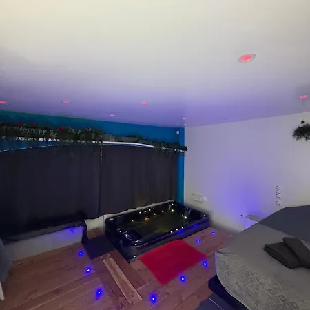 Lägenhet 2 Avec Jacuzzi