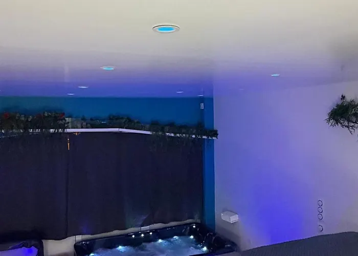 2 Avec Jacuzzi Appartamento