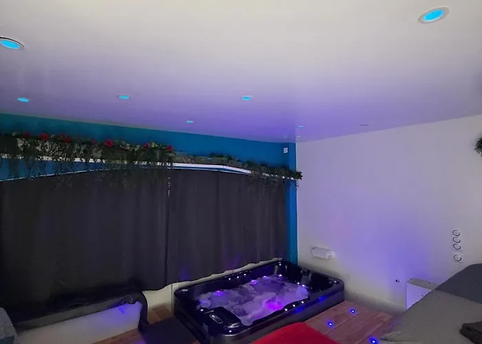 Appartement 2 Avec Jacuzzi