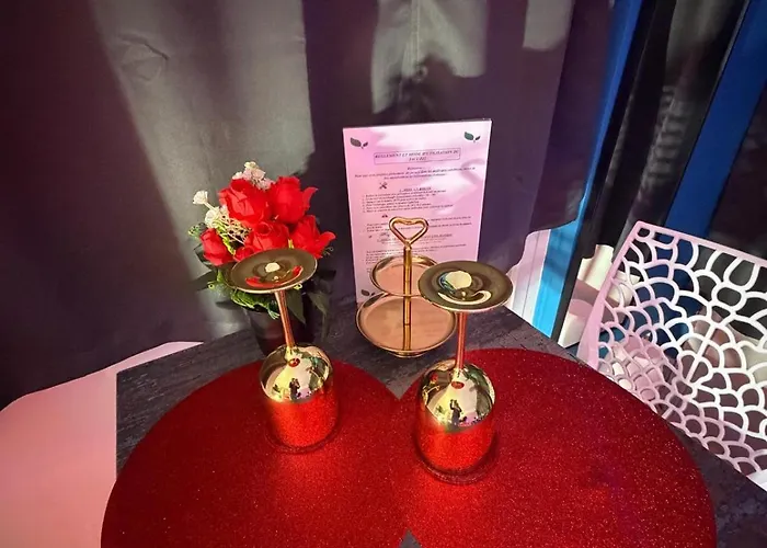 2 Avec Jacuzzi Appartement *